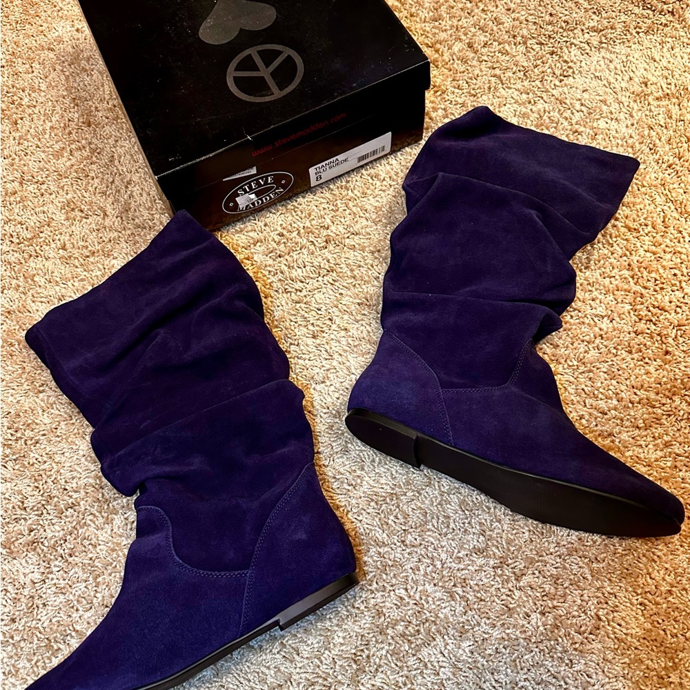 NEW - STEVE MADDEN BLUE SUEDE SLOUCH BOOTS - Picture 10 of 11